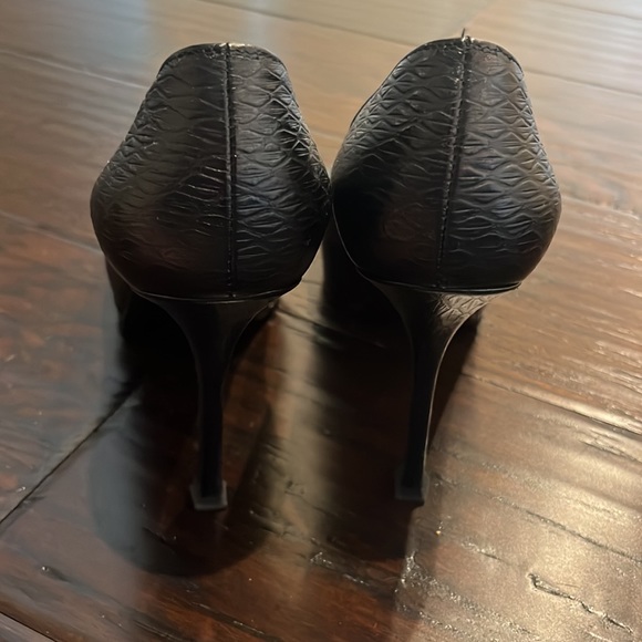 YSL black reptile embossed hidden platform heel in black. Worn 2x - Picture 6 of 9